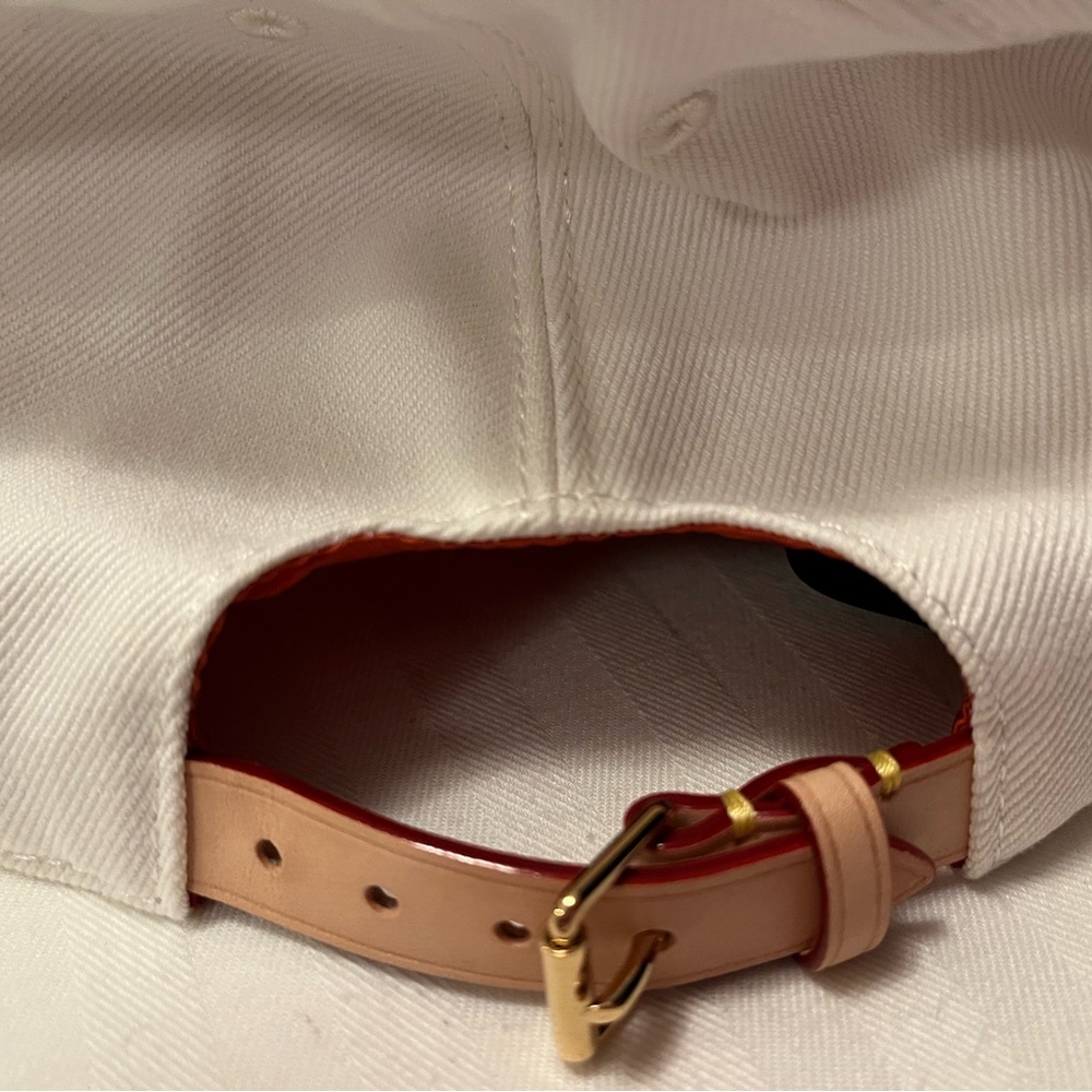 Louis Vuitton Orange and White Monogram Cap - Picture 5 of 6